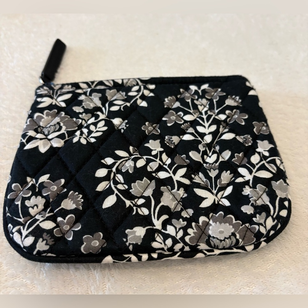 Brand New Without Tags Vera Bradley Small Pouch